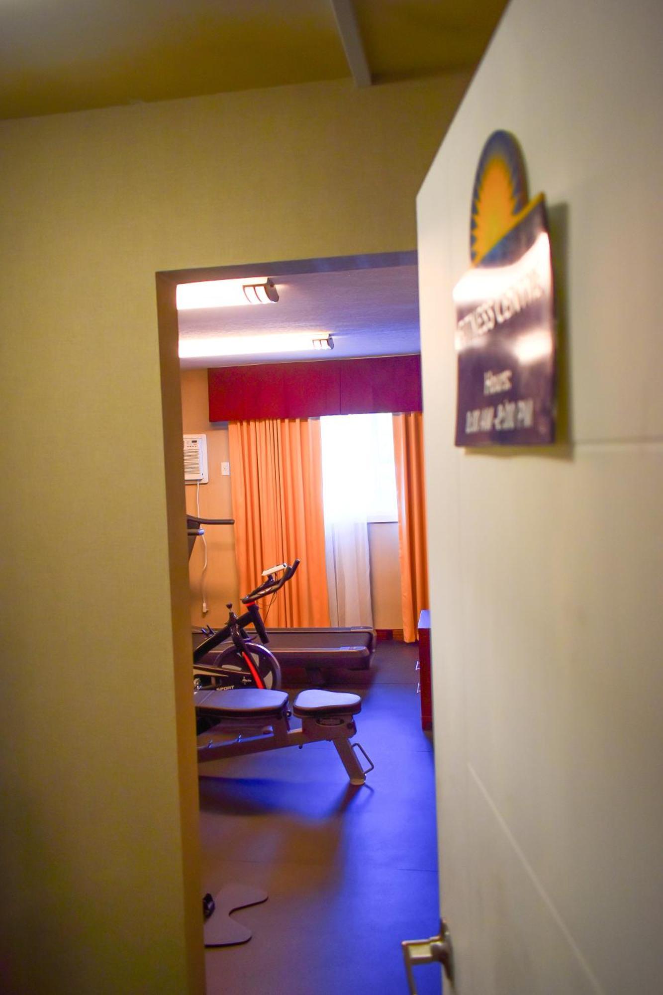 Days Inn by Wyndham Sylvan Lake Eksteriør bilde
